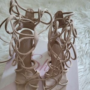 Shoes by Shoe Land size 9 Nude color